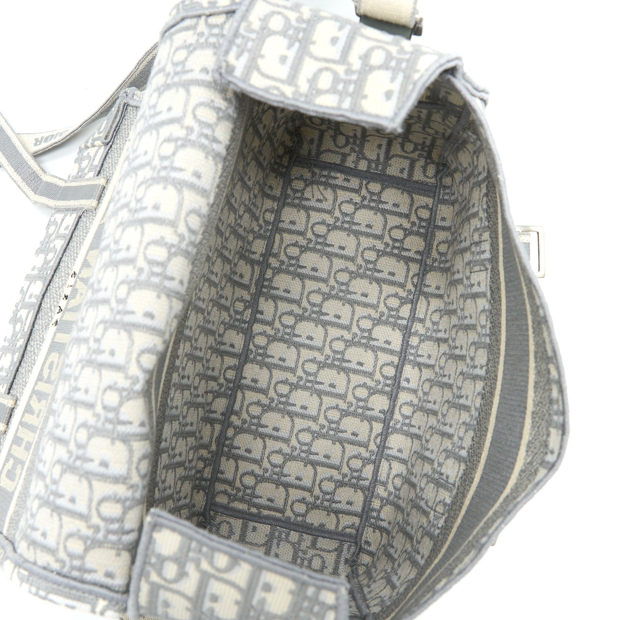 DIOR DIORCAMP MESSENGER BAG OBLIQUE EMBROIDERY LIGHT GREY SHW