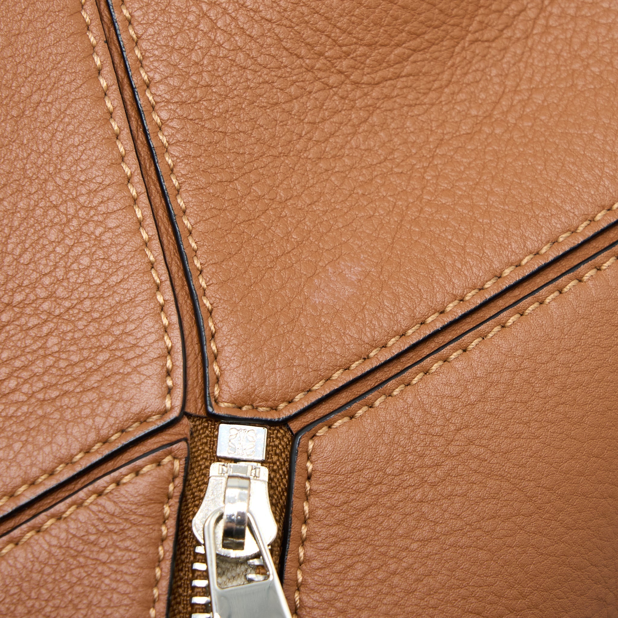 LOEWE SMALL PUZZLE BAG CALFSKIN TAN SHW