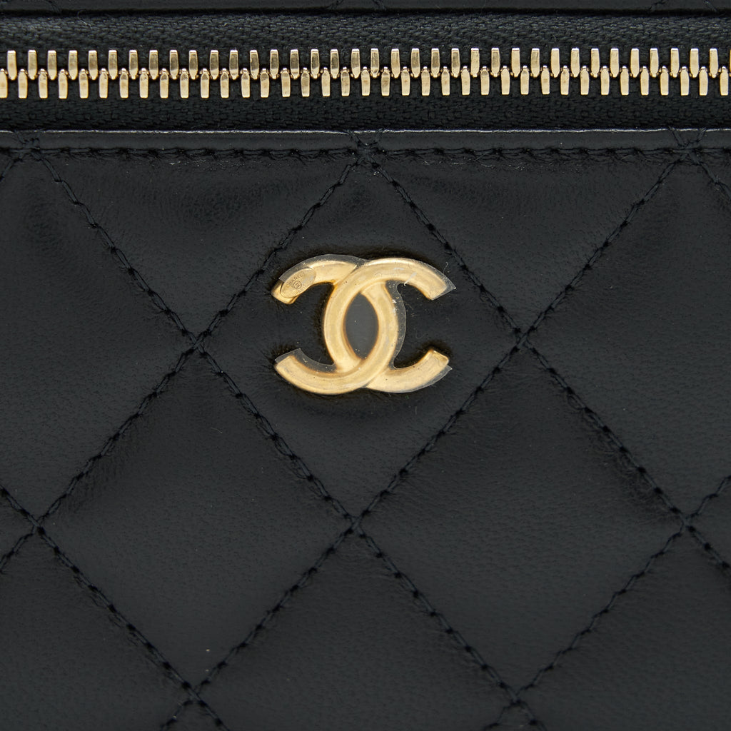 CHANEL 22S PEARL CRUSH LONG VANITY WITH CHAIN LAMBSKIN BLACK GHW