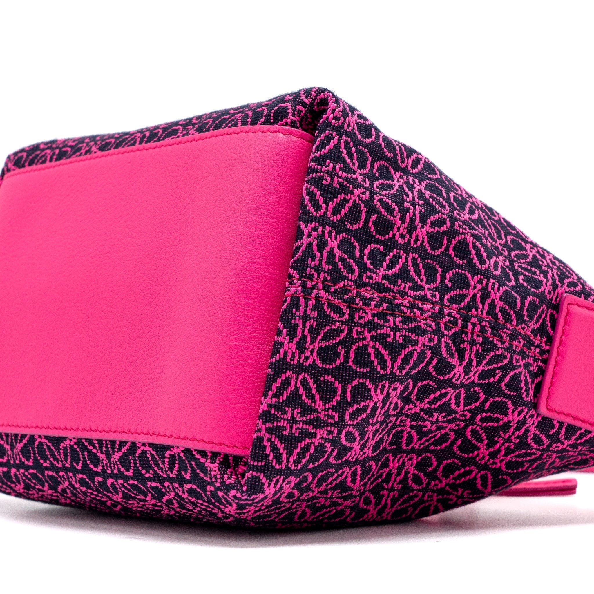 LOEWE SMALL CUBI BAG ANAGRAM JACQUARD/CALFSKIN PINK/ BLACK GHW