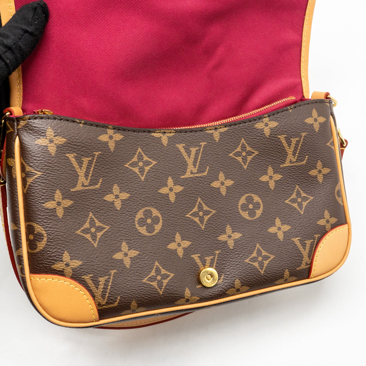 Louis Vuitton Diane bag monogram canvas pink strap GHW