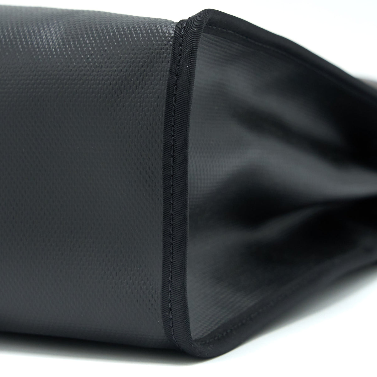 Hermes Herbag 31 Berline Canvas Noir/Ecru-Noir/Ebene GHW