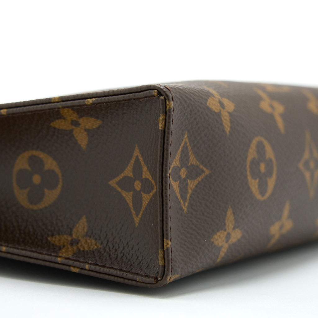 LOUIS VUITTON POCHE TOILETTE MONOGRAM CANVAS GHW