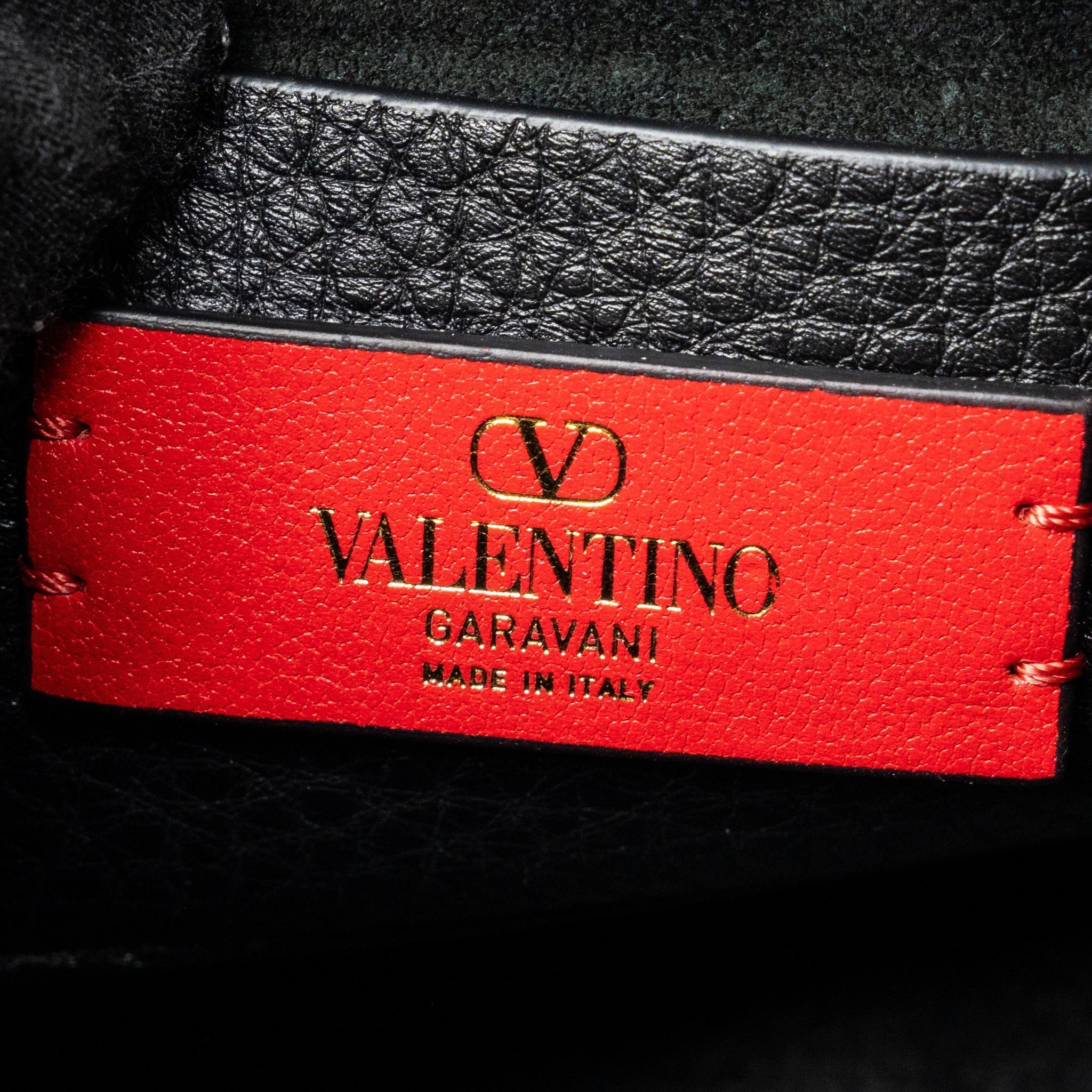 VALENTINO ROCKSTUD SMALL TOP HANDLE SHOULDER BAG CALFSKIN BLACK LGHW