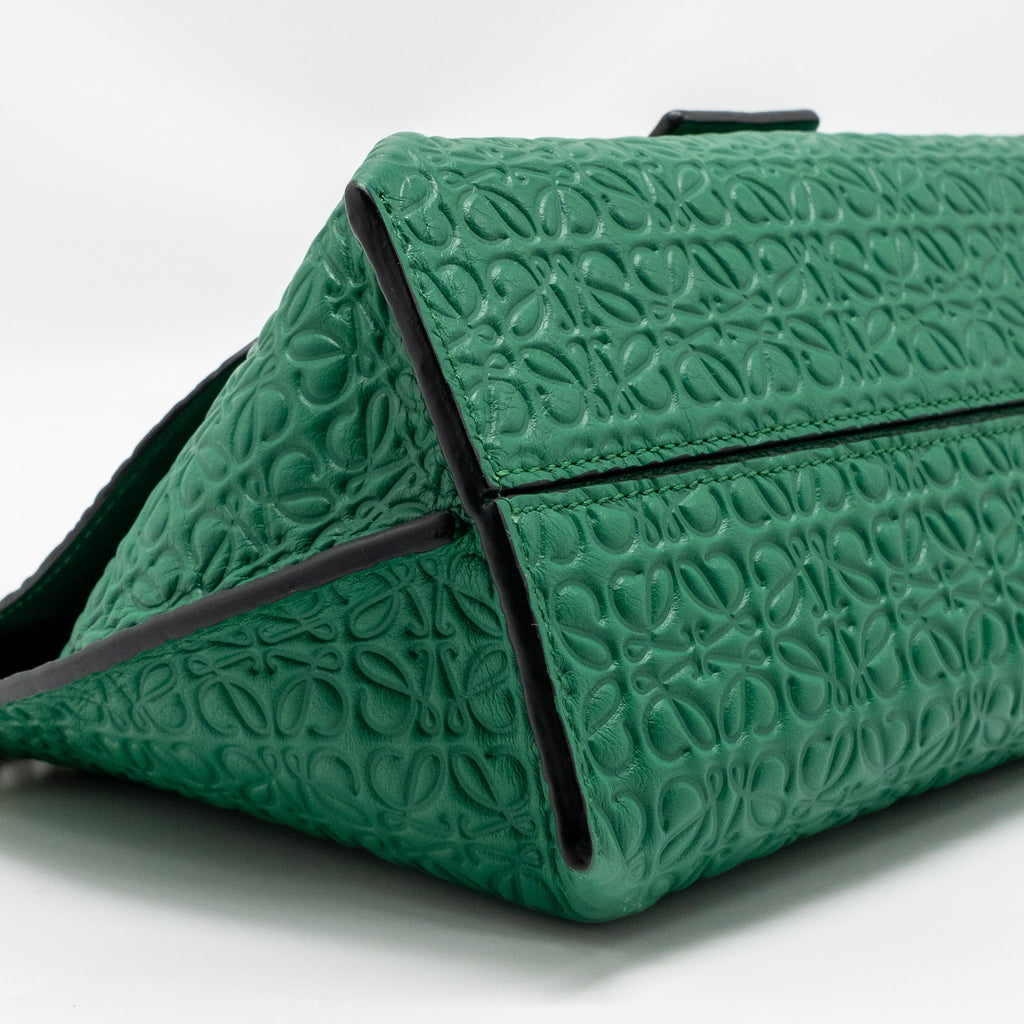 LOEWE AVENUE ANAGRAM CROSSBODY BAG EMBOSSED CALFSKIN GREEN GHW