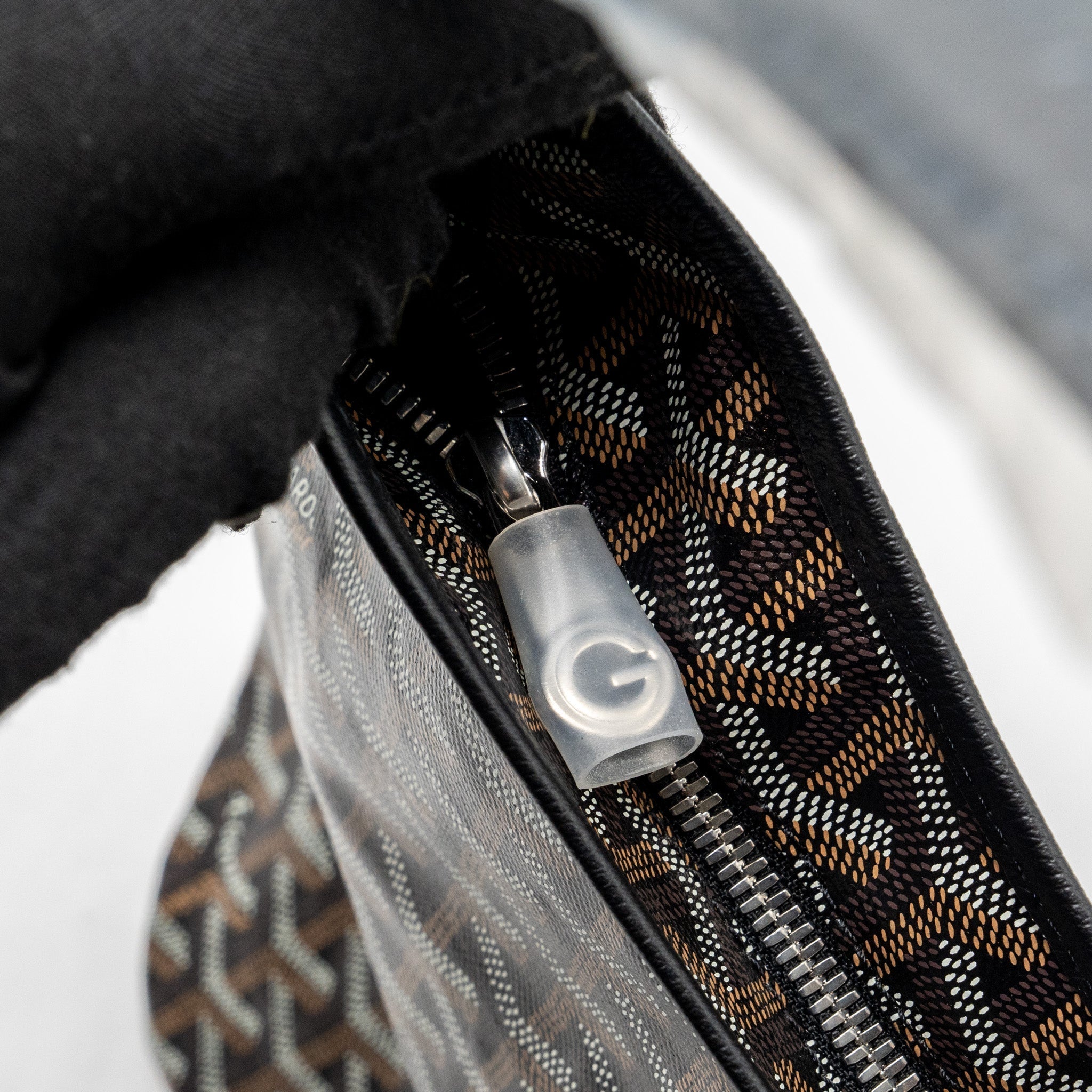 GOYARD BOHEME HOBO BAG GOYARDLINE CANVAS / CALFSKIN BLACK SHW