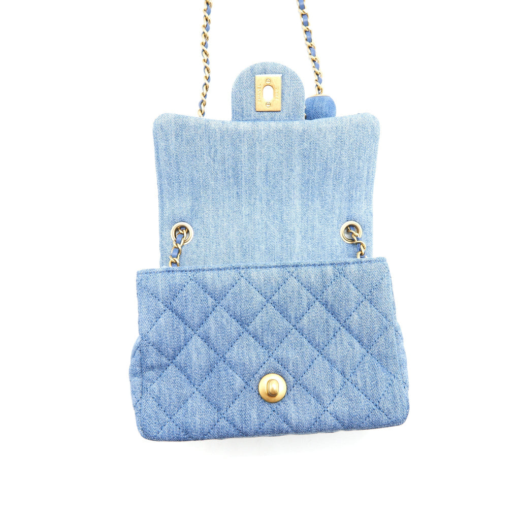 CHANEL 22C DENIM PEARL CRUSH MINI SQUARE FLAP BAG (MICROCHIP)