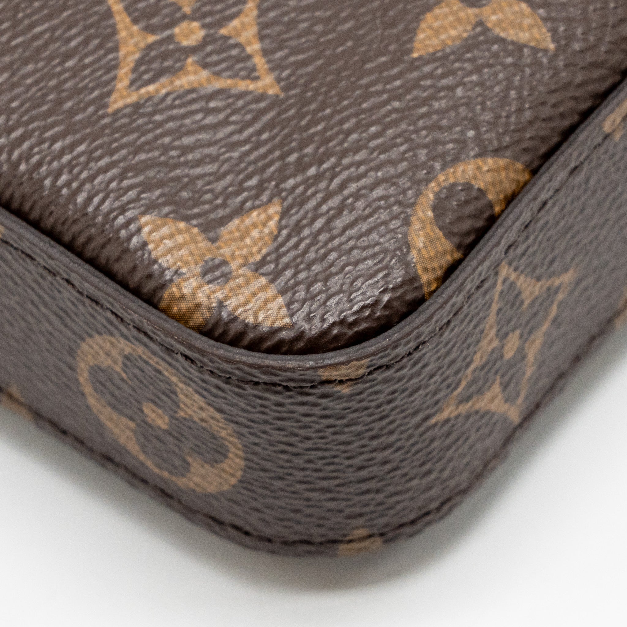 LOUIS VUITTON FELICE POCHETTE MONOGRAM CANVAS GHW