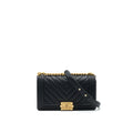 CHANEL CHEVRON MEDIUM BOY CHANEL HANDBAG CAVIAR BLACK GHW