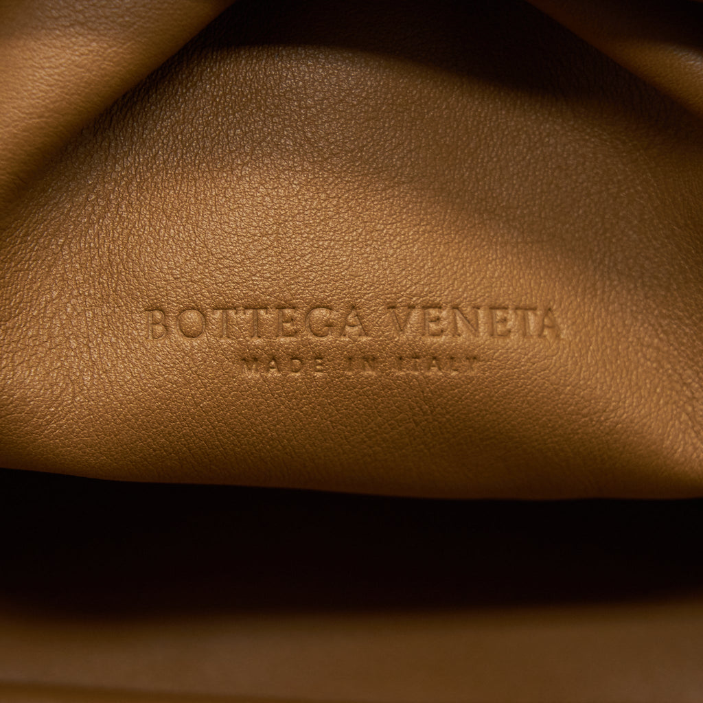 BOTTEGA VENETA THE POUCH CAMMELLO