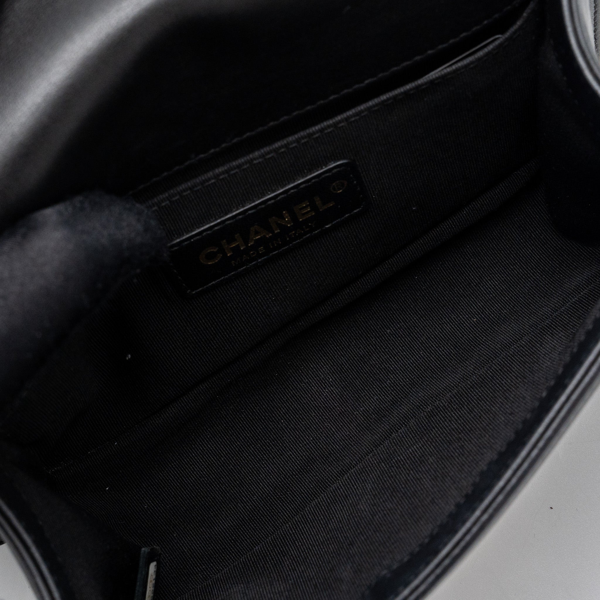 CHANEL SMALL BOY BAG CALFSKIN BLACK GHW