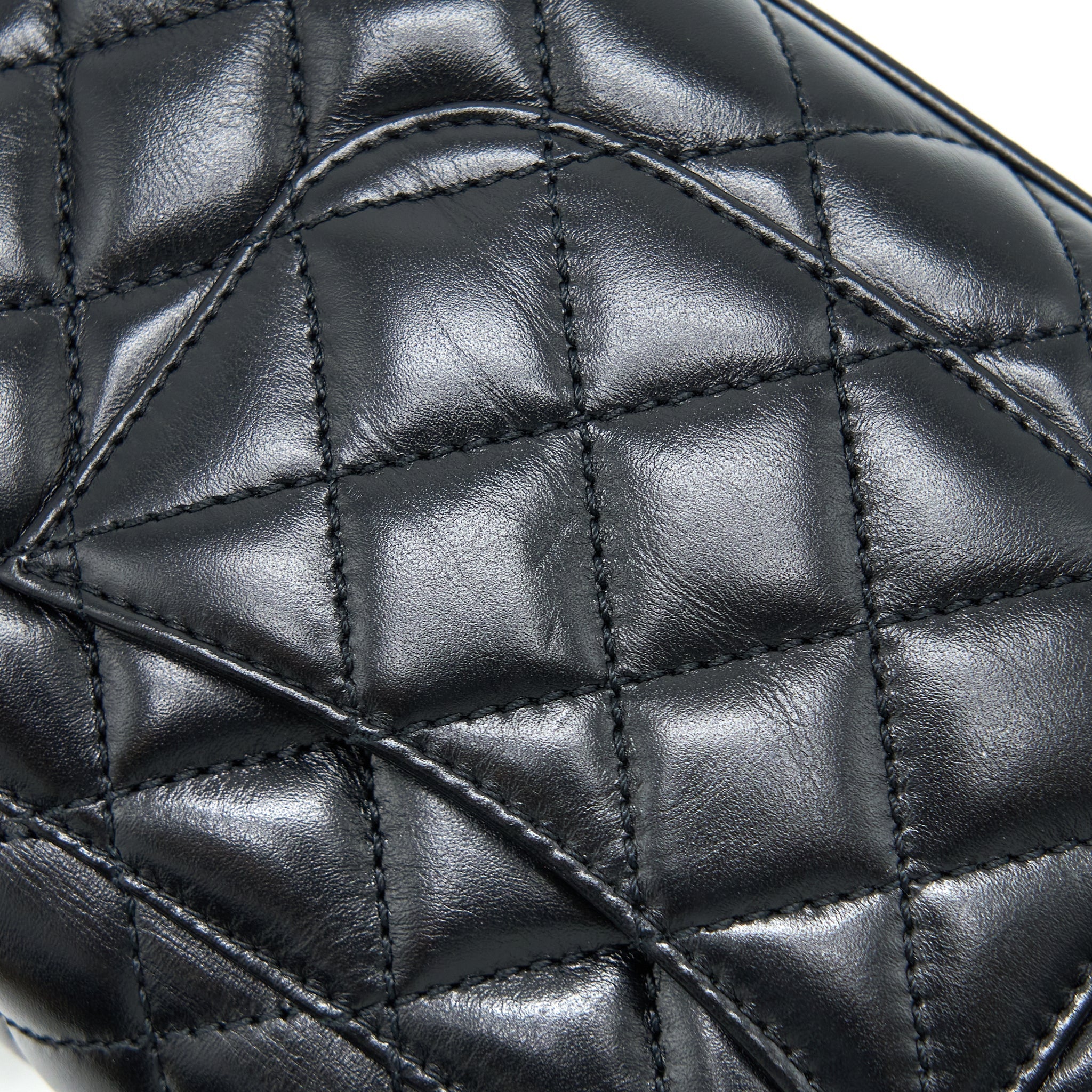 CHANEL 22A MINI COCO HANDLE WITH DETAILED LETTER HANDLE CALFSKIN BLACK BRUSHED GHW (MICROCHIP)
