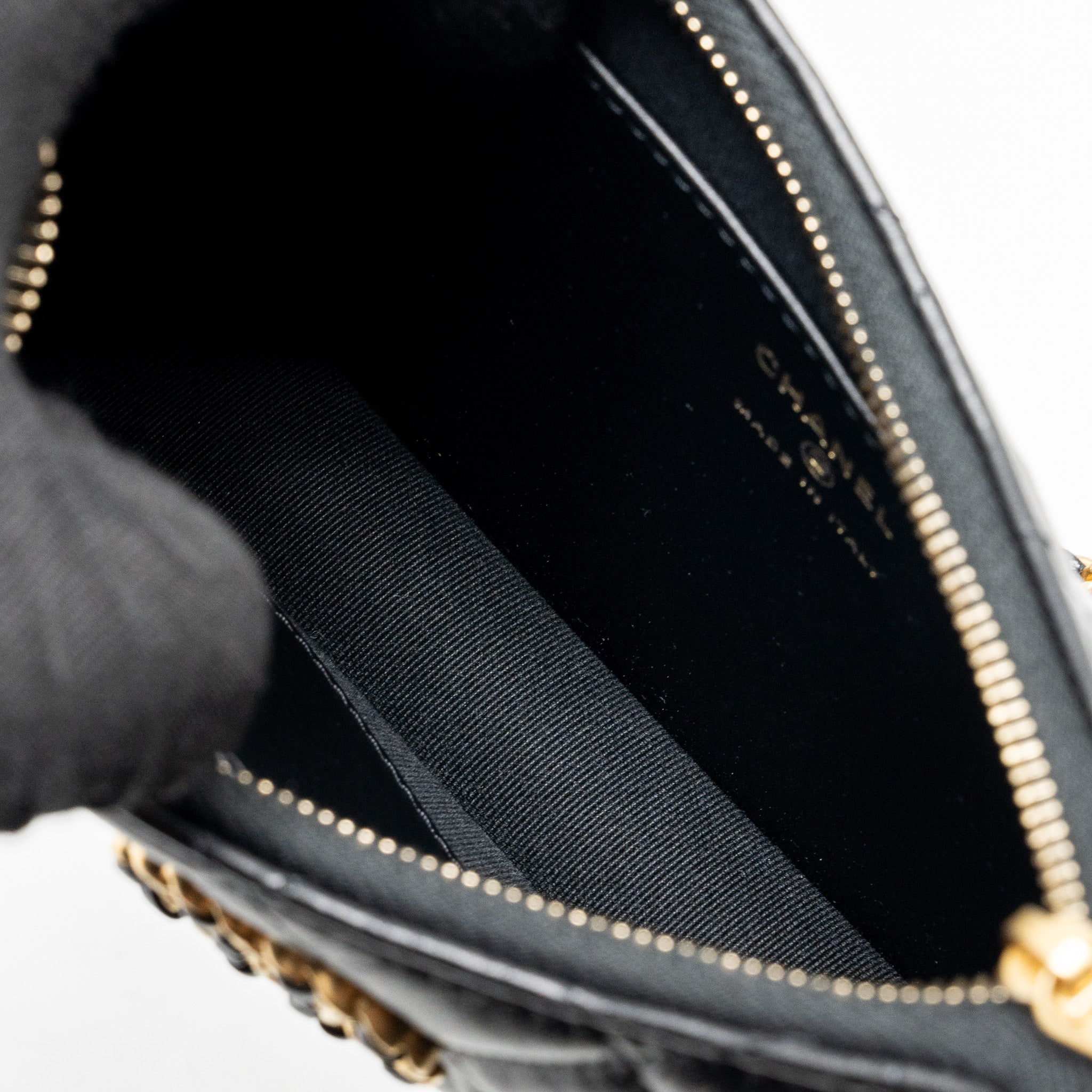 CHANEL 23K SMALL HOBO SHOULDER BAG CALFSKIN BLACK GHW (MICROCHIP)