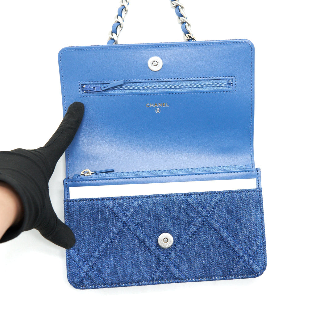 CHANEL 22P DENIM 19 WALLET ON CHAIN
