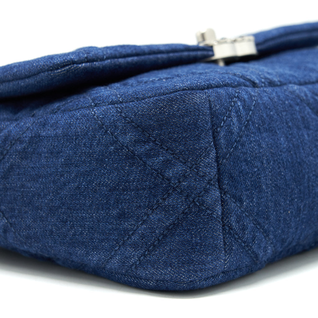 CHANEL 22P DENIM 19 BAG SMALL DARK BLUE