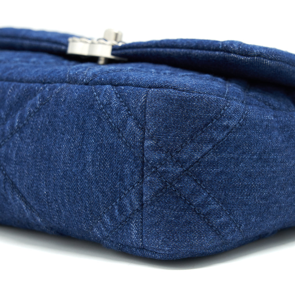CHANEL 22P DENIM 19 BAG SMALL DARK BLUE