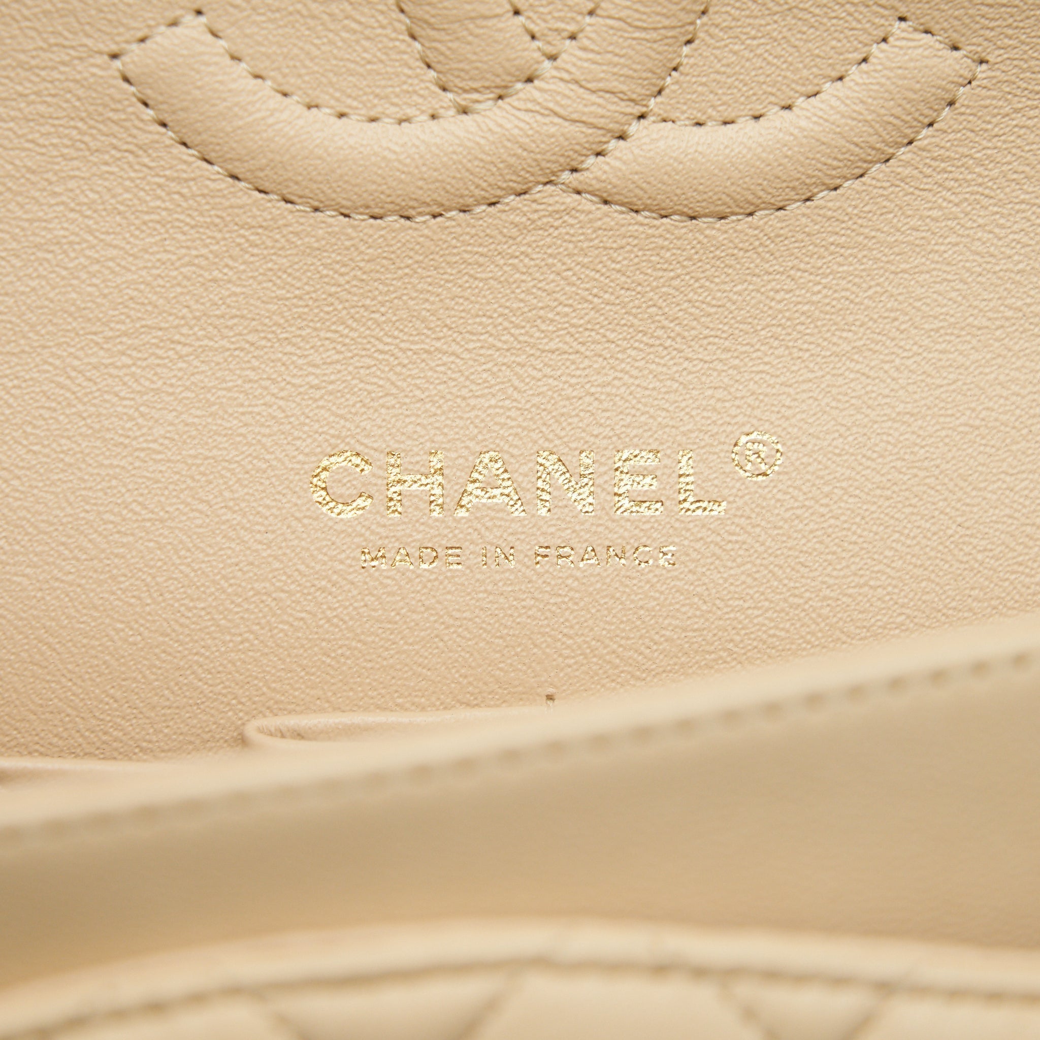 CHANEL MEDIUM CLASSIC DOUBLE FLAP LAMBSKIN BEIGE WITH GHW