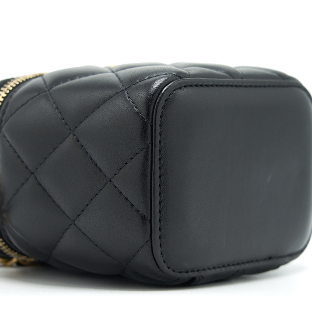 CHANEL PEARL CRUSH MINI VANITY CASE LAMBSKIN BLACK GHW