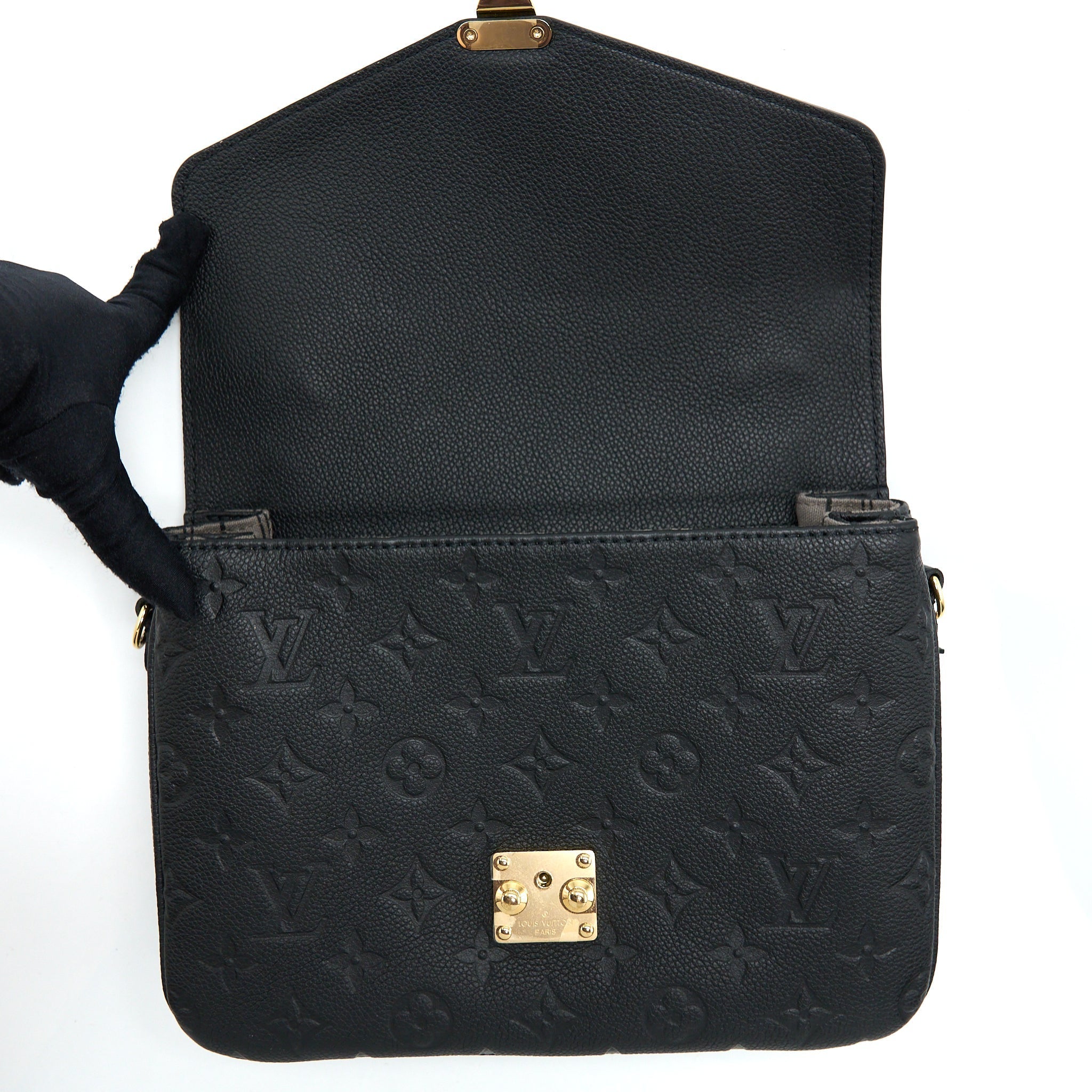 LOUIS VUITTON POCHETTE MÉTIS MONOGRAM EMPREINTE BLACK GHW