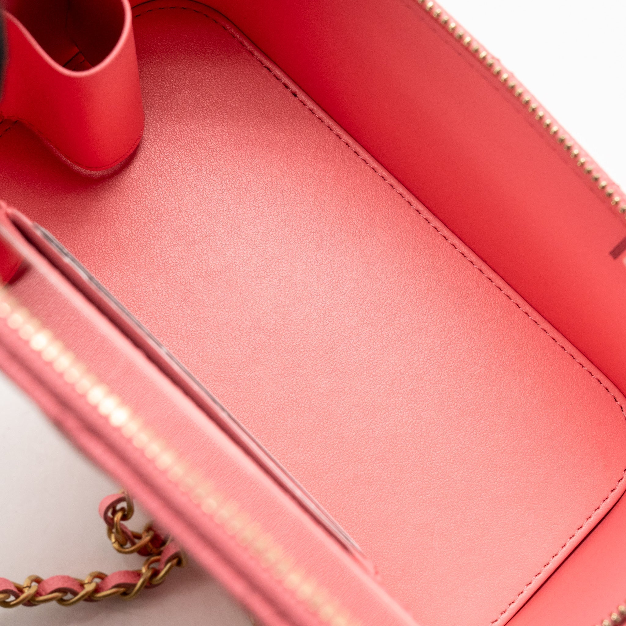 CHANEL LETTER TOP HANDLE LONG VANITY CAVIAR PINK GHW