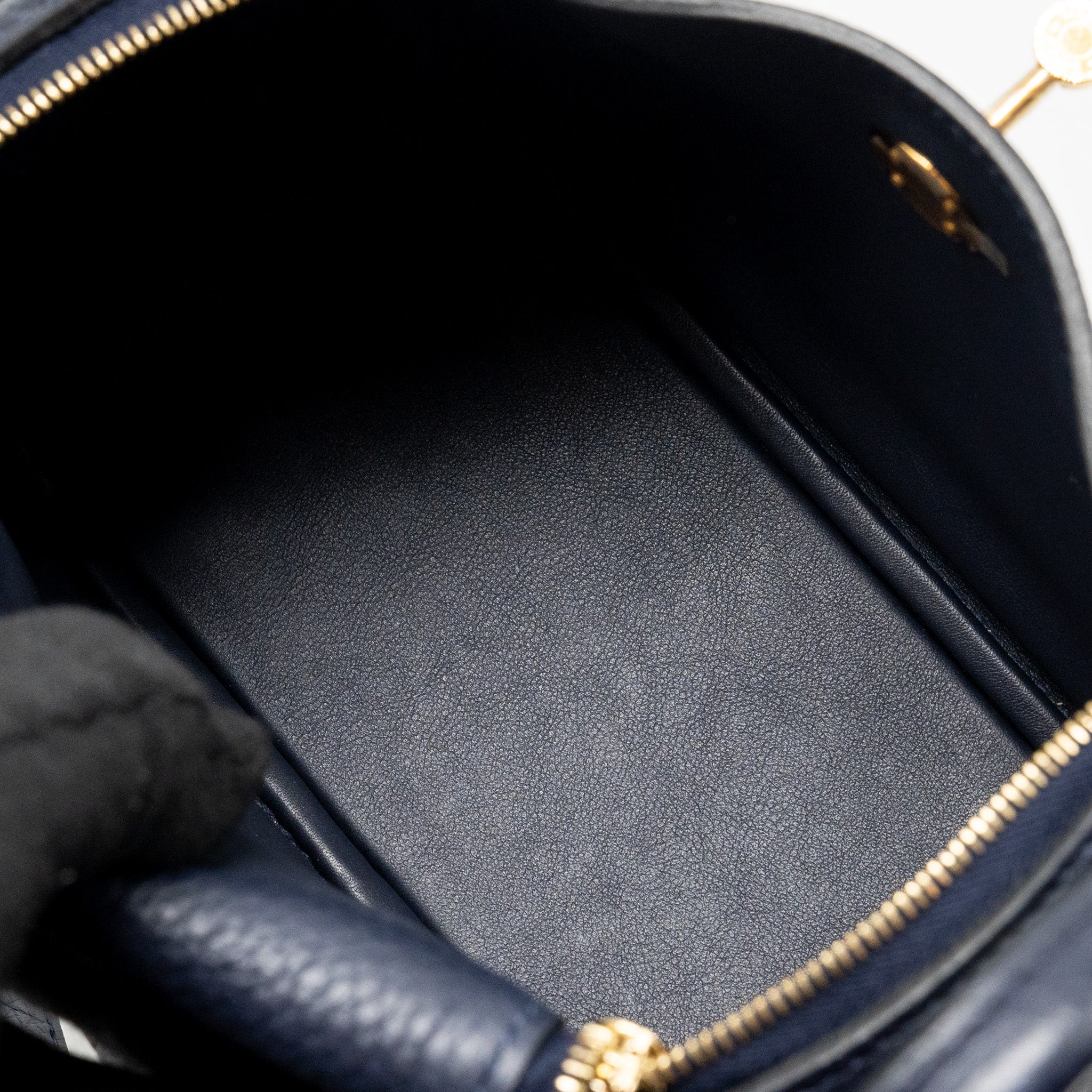 HERMES MINI LINDY CLEMENCE BLUE NUIT GHW
