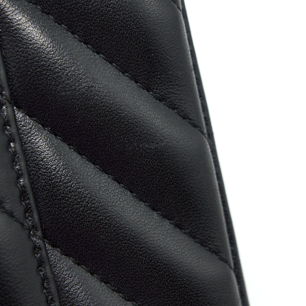 CHANEL SMALL CLASSIC DOUBLE FLAP BAG CHEVRON LAMBSKIN BLACK GHW
