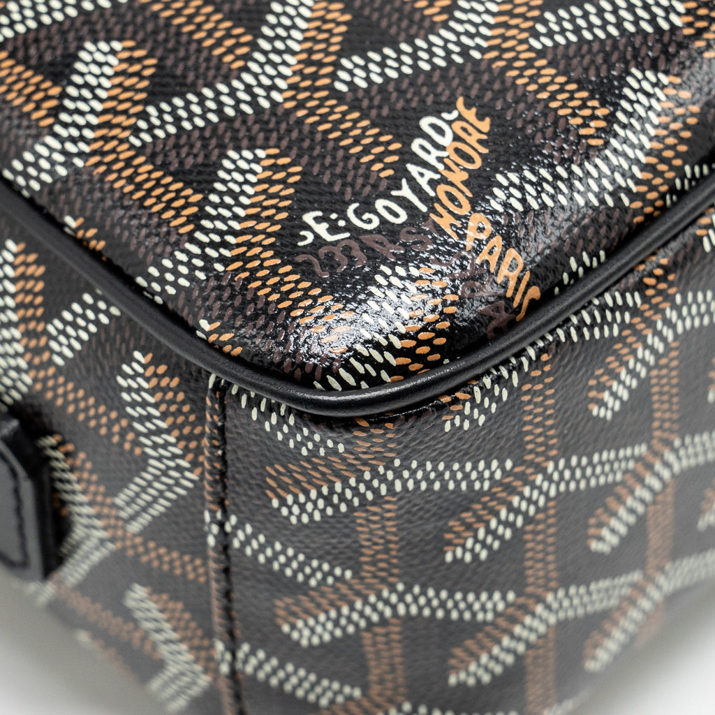 GOYARD CAP VERT PM CROSSBODY BAG GOYARDINE CANVAS/LEATHER BLACK SHW