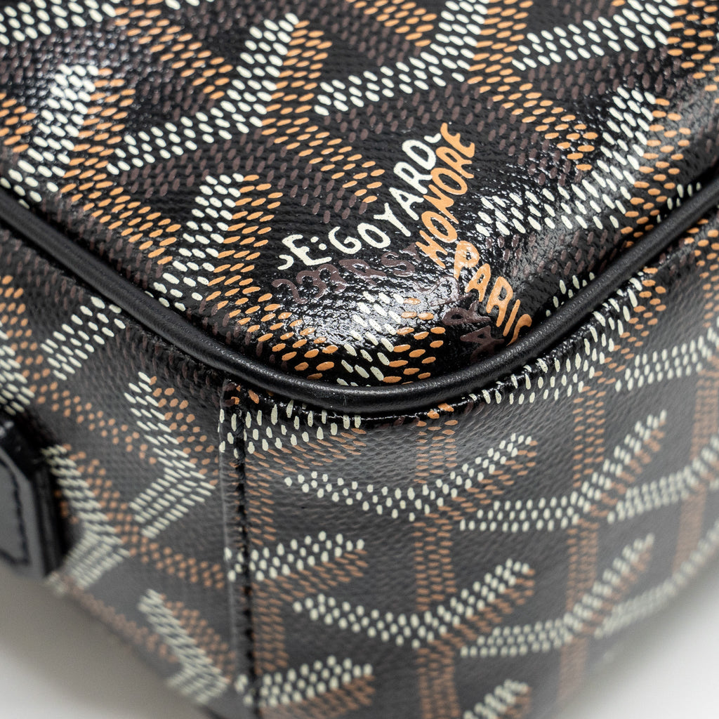 GOYARD CAP VERT PM CROSSBODY BAG GOYARDINE CANVAS/LEATHER BLACK SHW