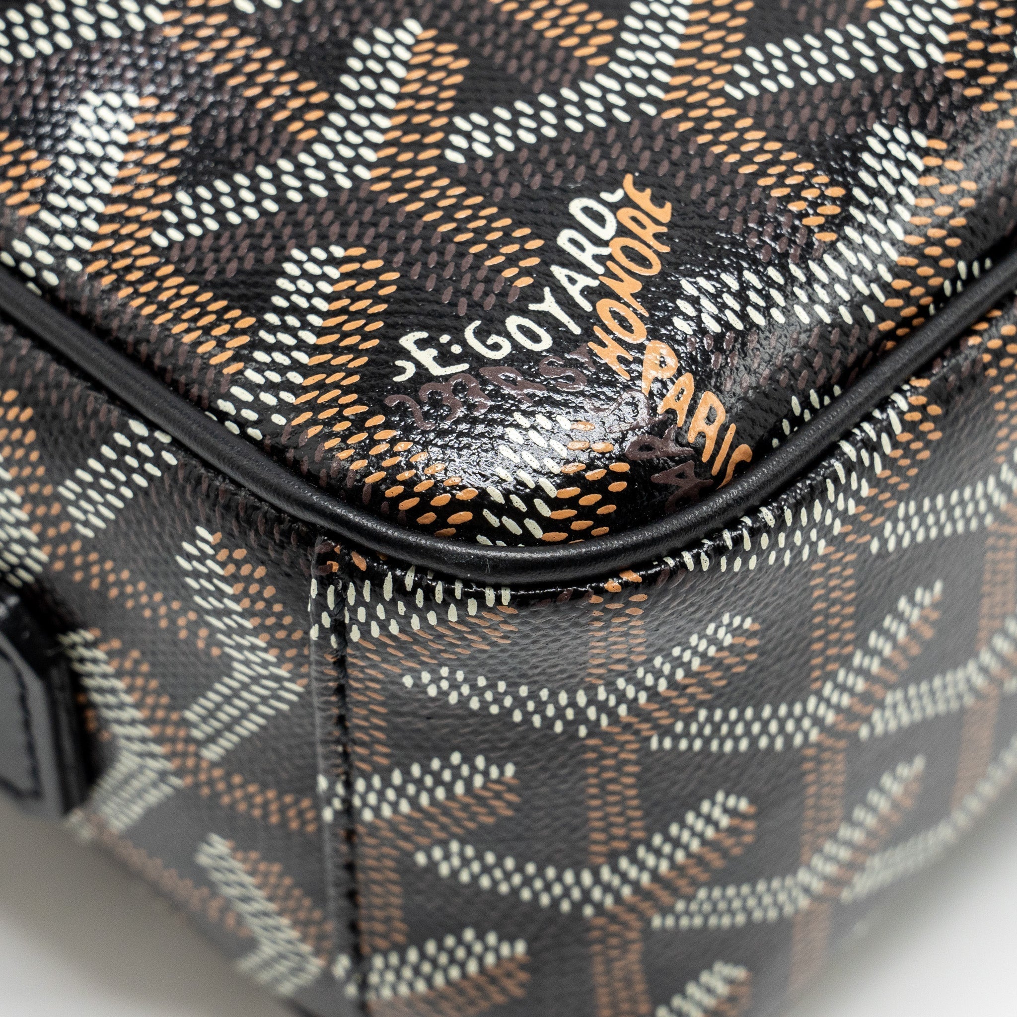 GOYARD CAP VERT PM CROSSBODY BAG GOYARDINE CANVAS/LEATHER BLACK SHW