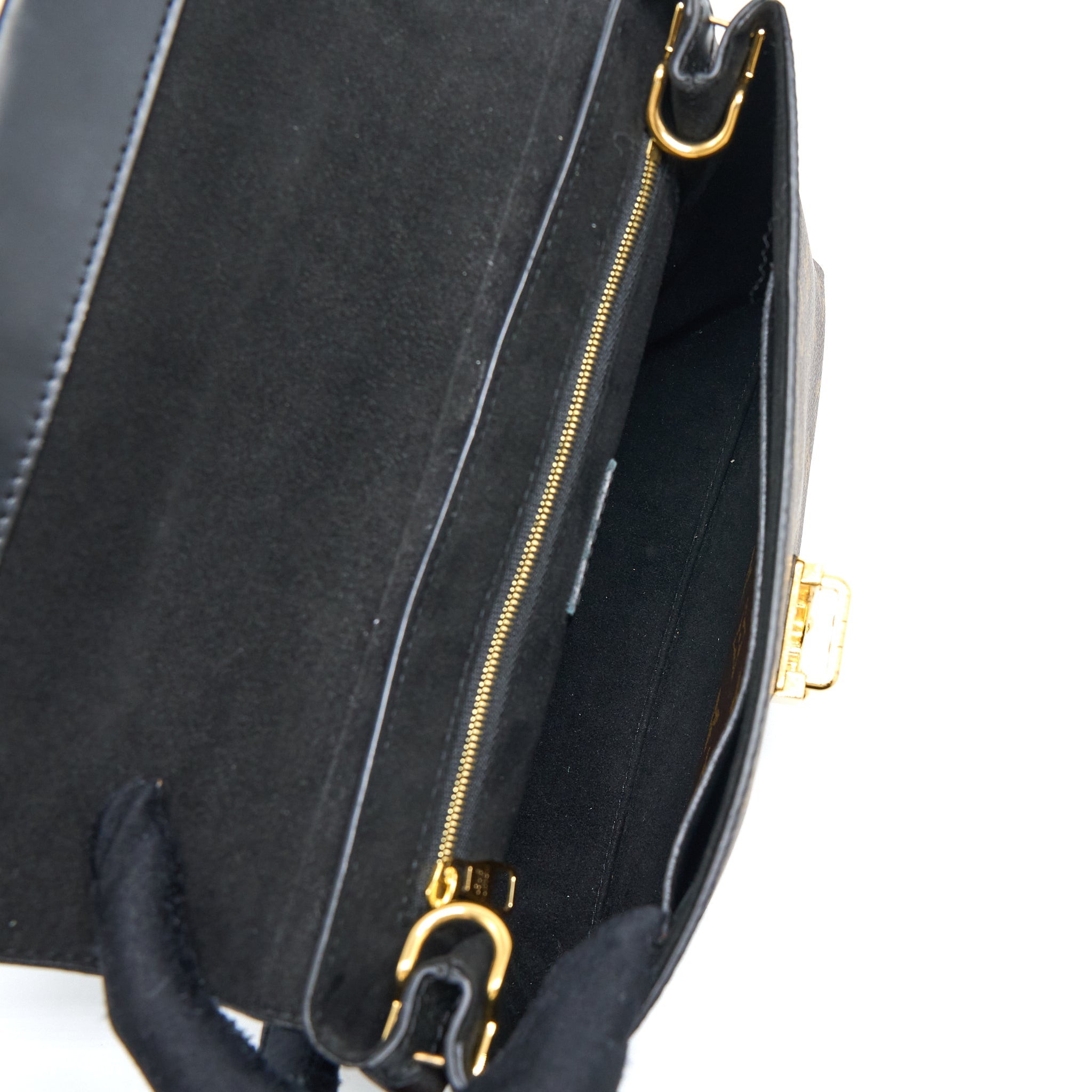 LOUIS VUITTON ONE HANDLE FLAP BAG MM MONOGRAM CANVAS/BLACK GHW