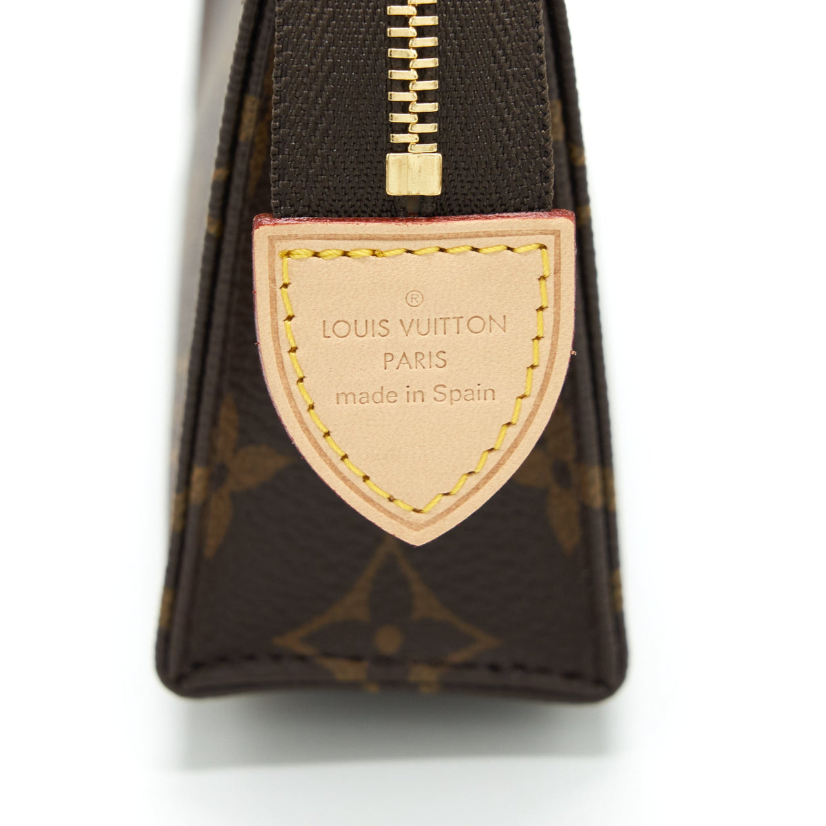 LOUIS VUITTON TOILETRY POCHETTE 15 MONOGRAM CANVAS GHW