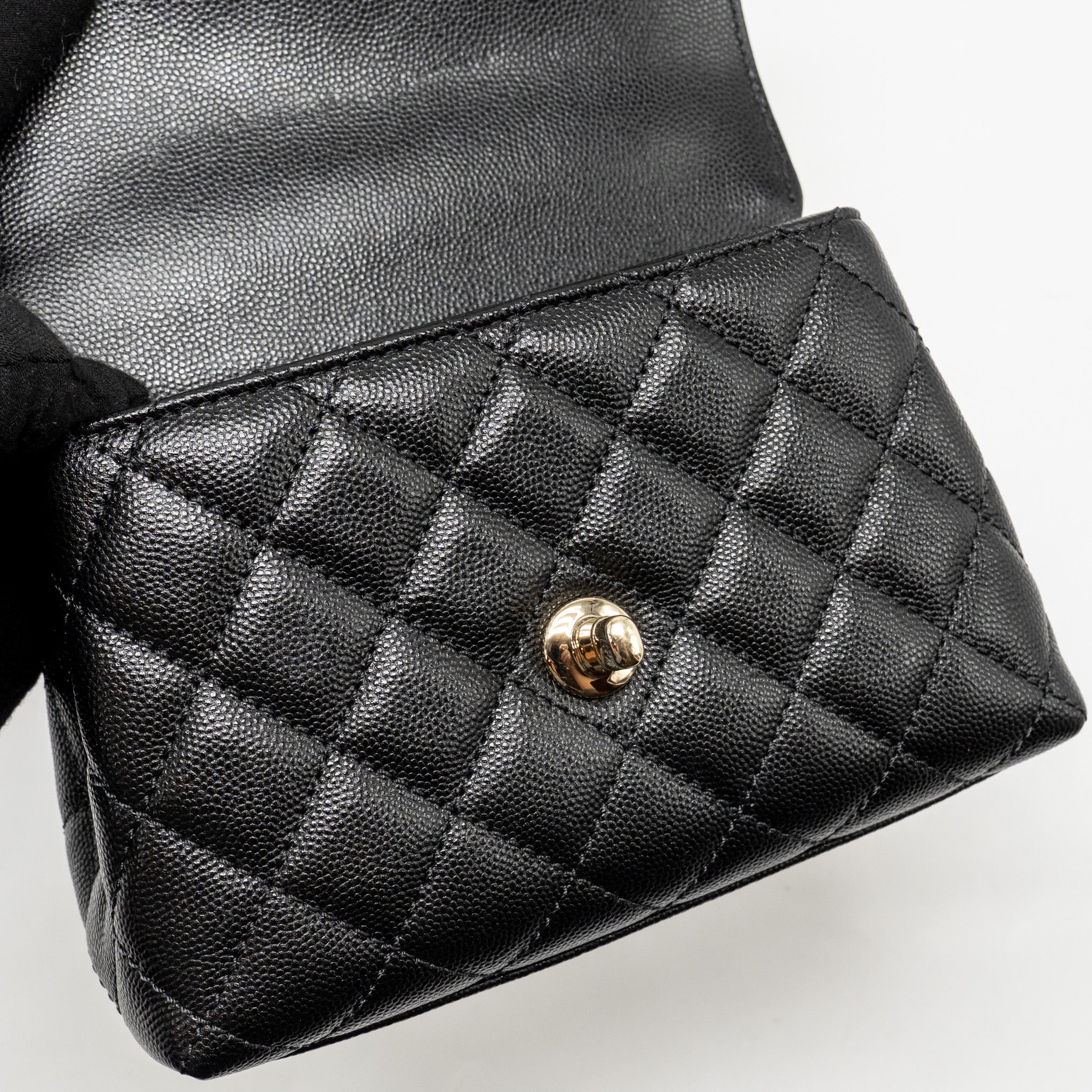 CHANEL MINI COCO HANDLE CAVIAR BLACK / BURGUNDY HANDLE LGHW (MICROCHIP)