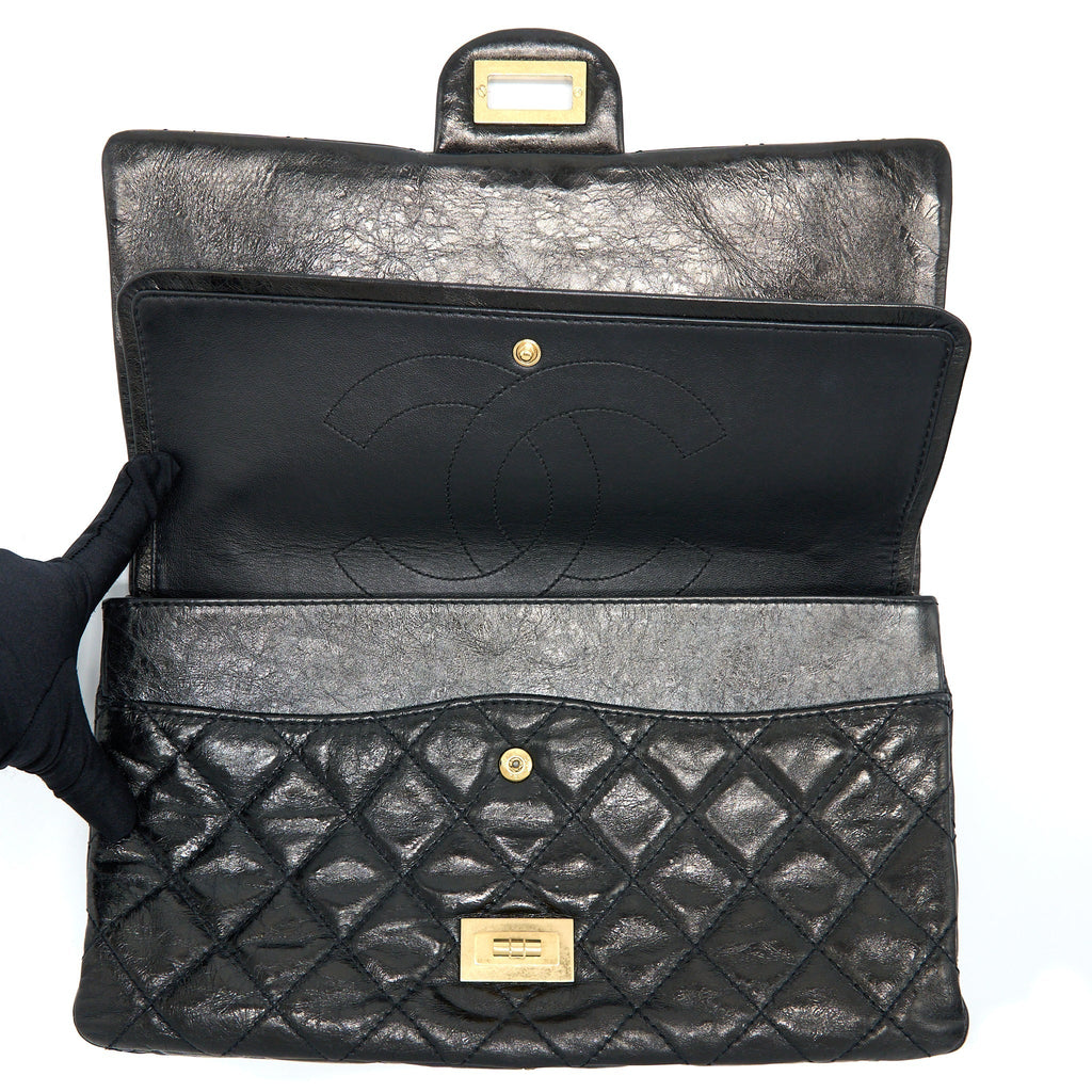 CHANEL 2.55 REISSUE 227 SHINY AGED CALFSKIN BLACK GHW