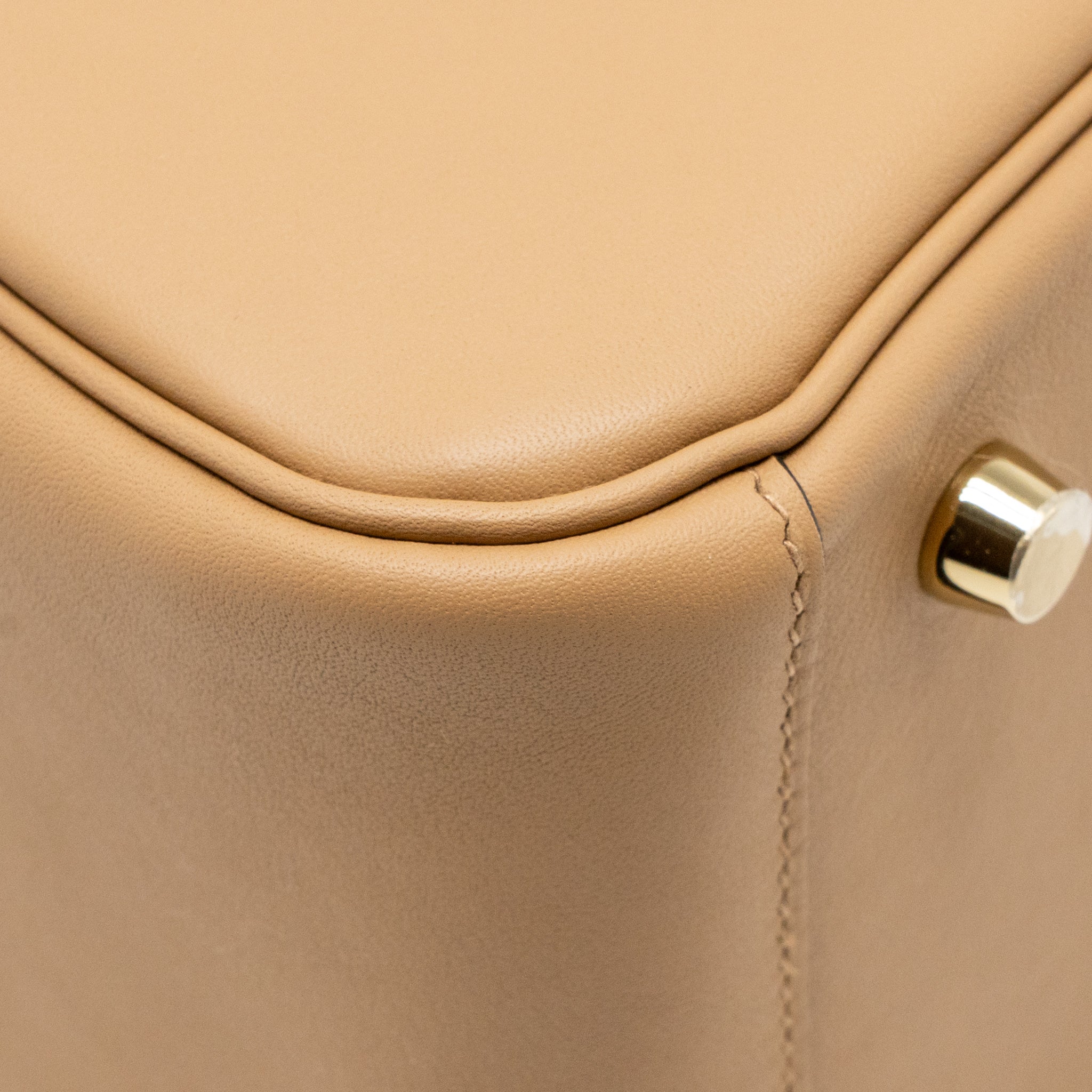 HERMES LINDY 26 SWIFT CHAI / MAUVE SYLVESTRE GHW