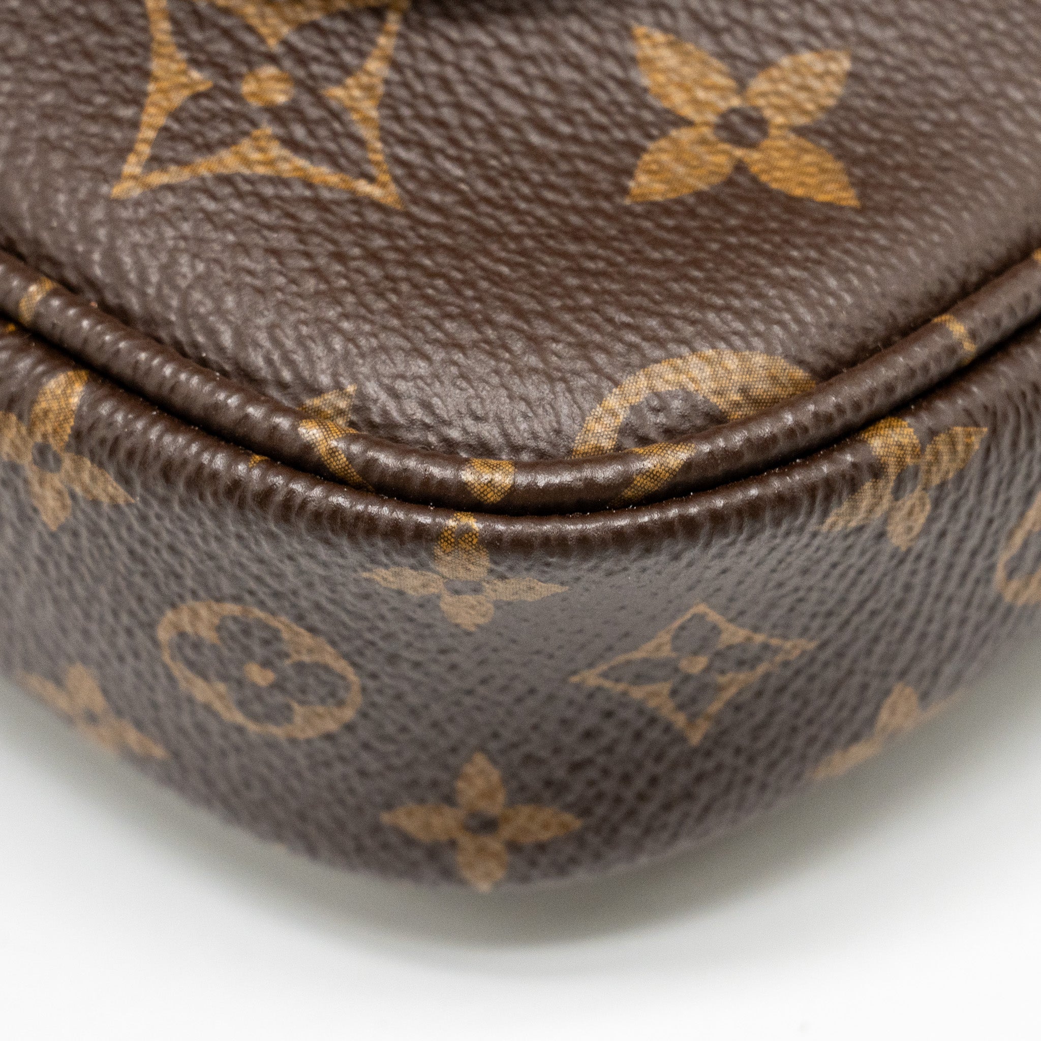 LOUIS VUITTON MULTI POCHETTE ACCESSORIES MONOGRAM CANVAS PINK STRAP GHW