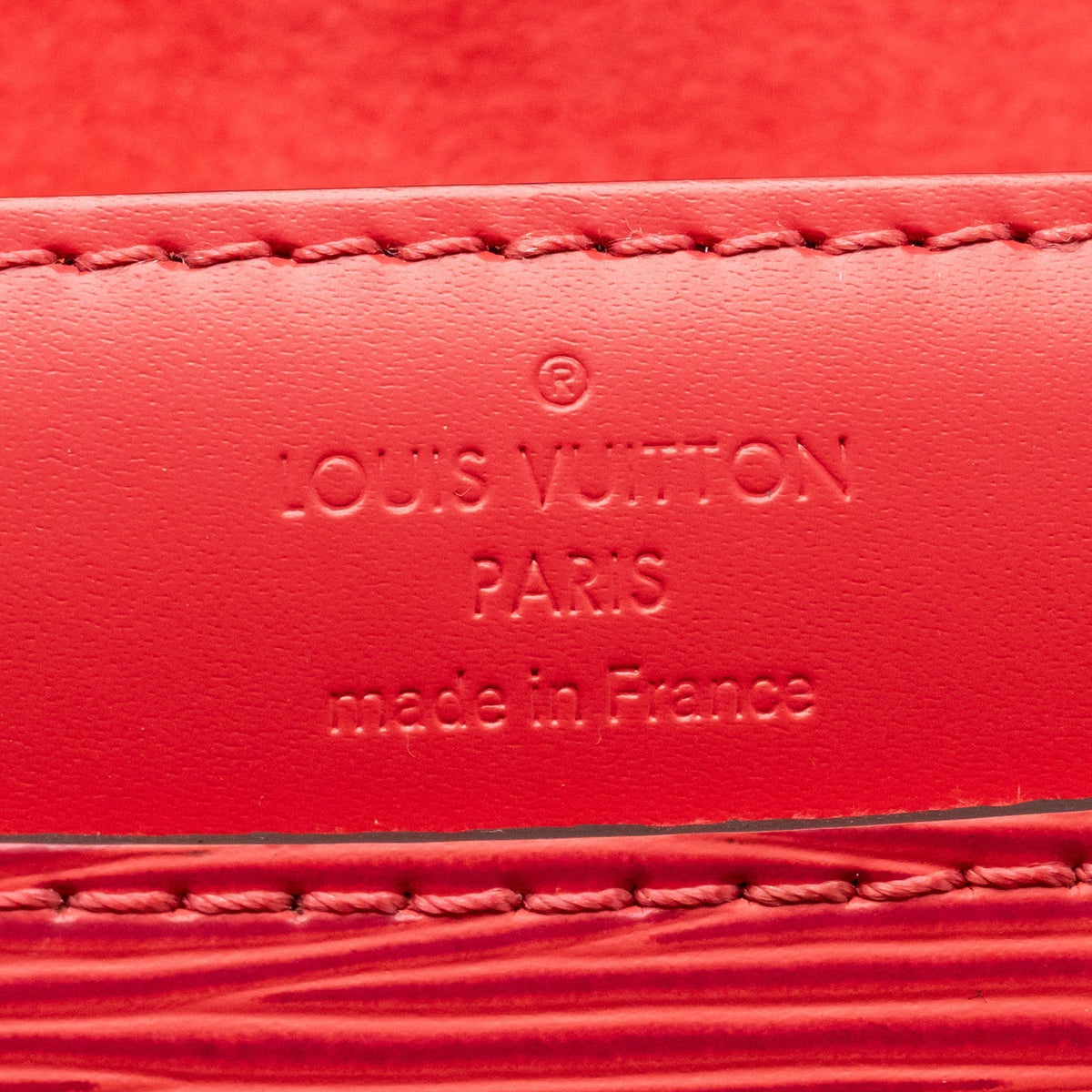LOUIS VUITTON LOUISE CLUTCH PM EPI PINK SHW