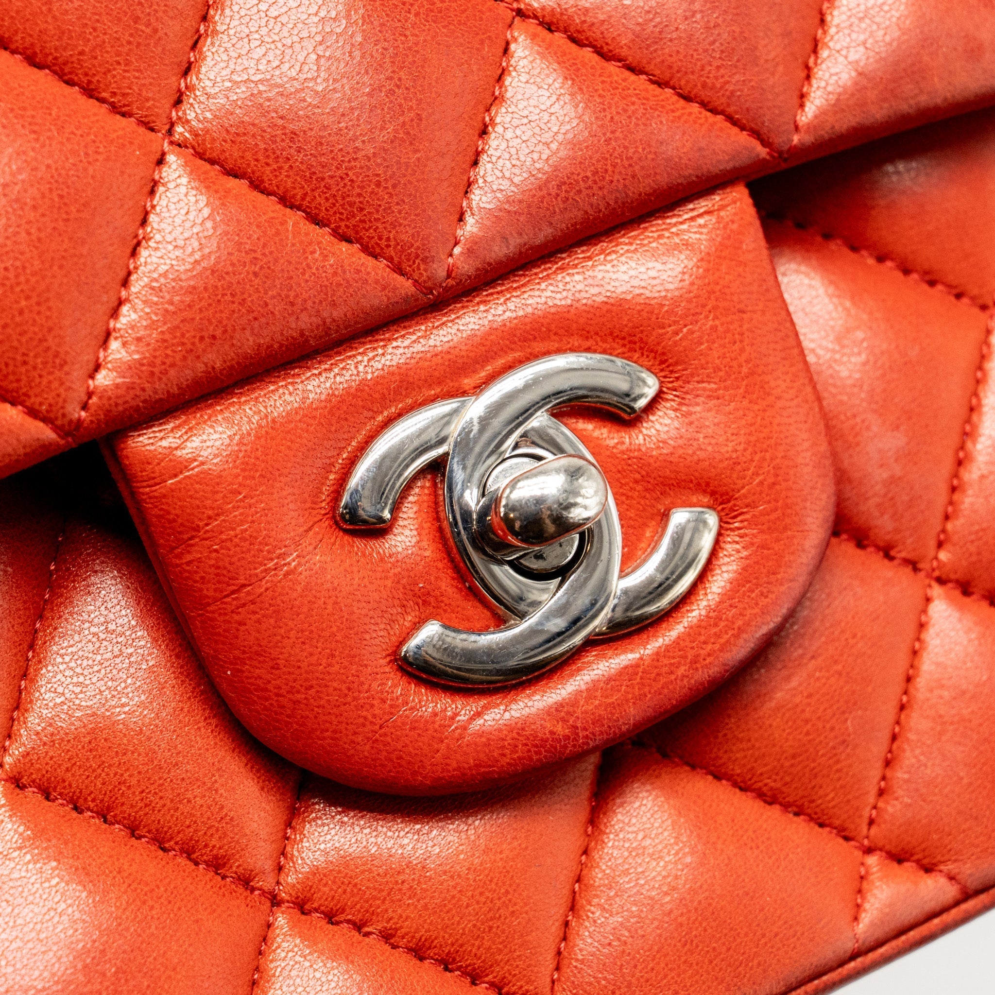 CHANEL MEDIUM CLASSIC DOUBLE FLAP BAG LAMBSKIN RED SHW