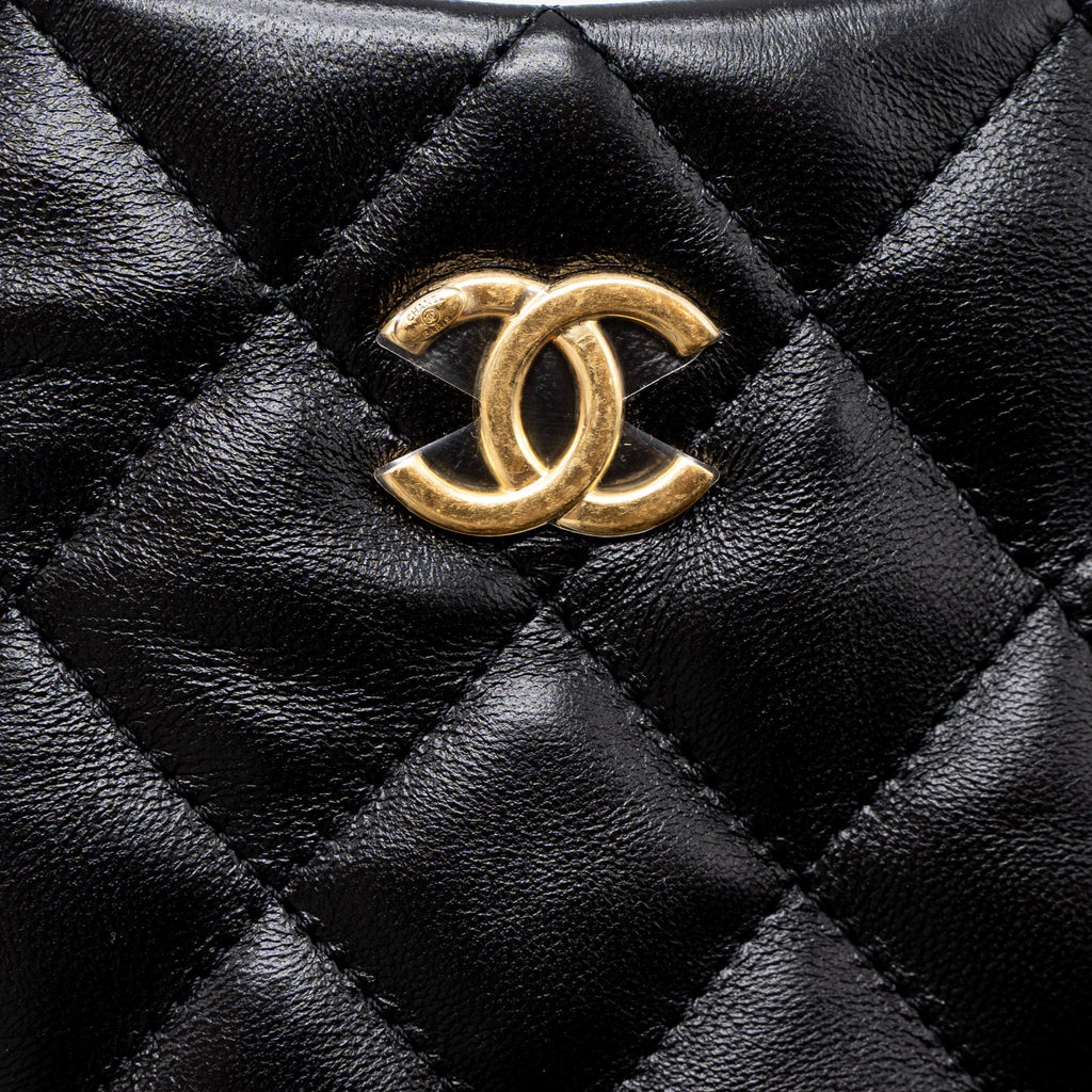 CHANEL 22K HOBO SHOULDER BAG LAMBSKIN BLACK GHW (MICROCHIP)