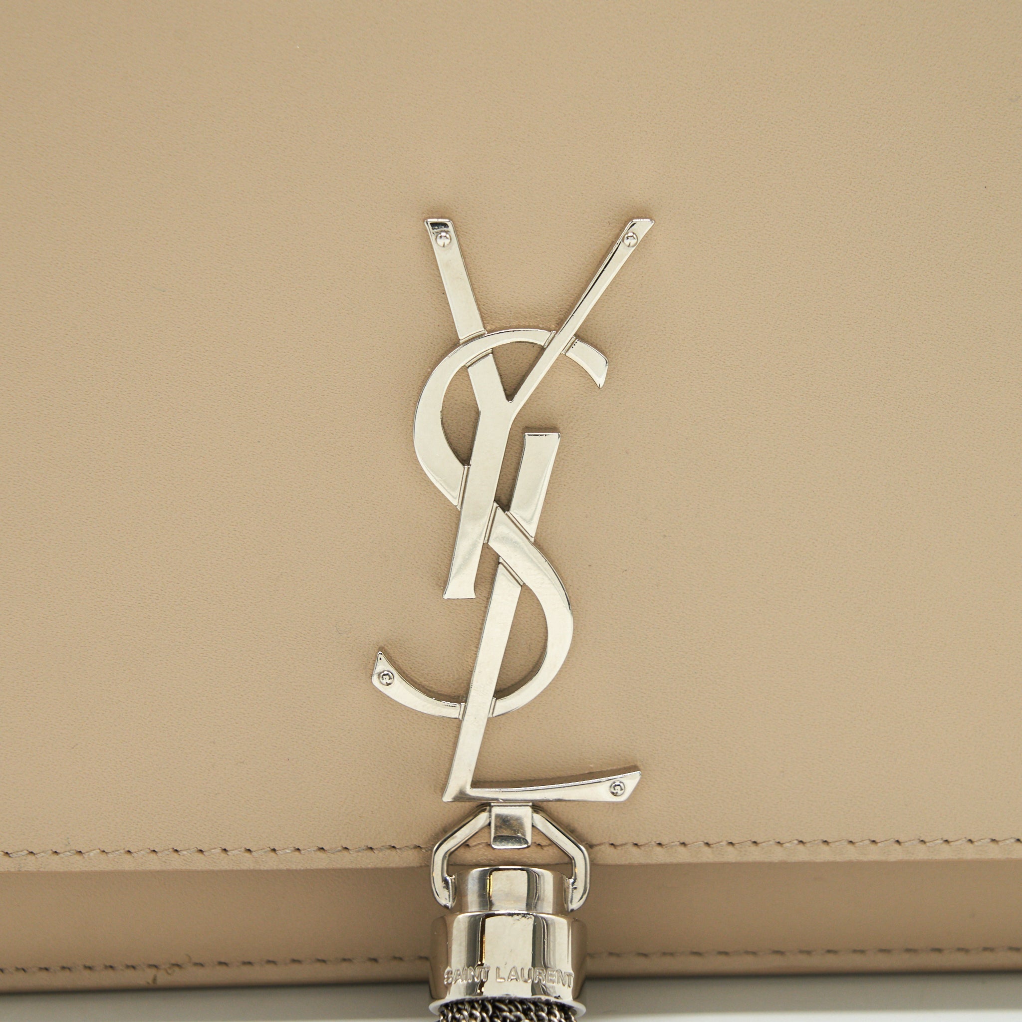 SAINT LAURENT / YSL KATE CHAIN WALLET IN BEIGE SHW