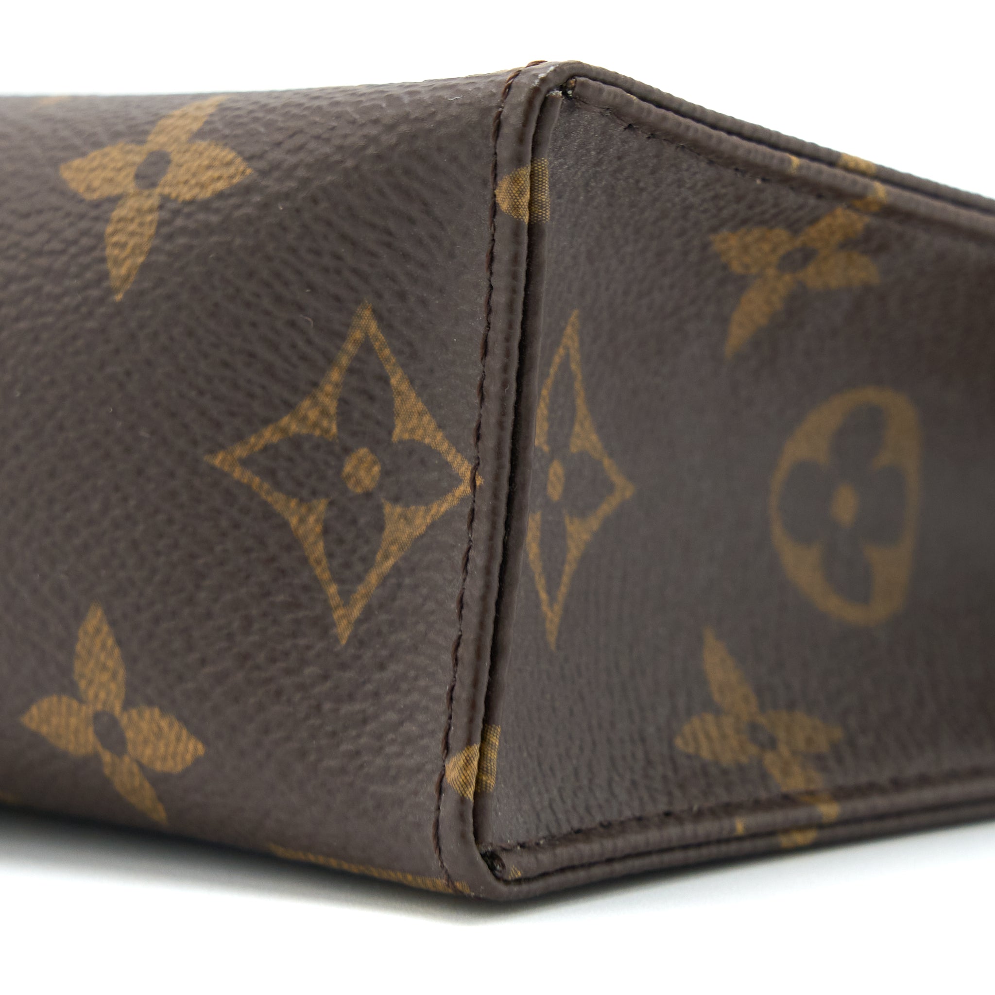 LOUIS VUITTON TOILETRY POCHETTE 19 MONOGRAM CANVAS GHW