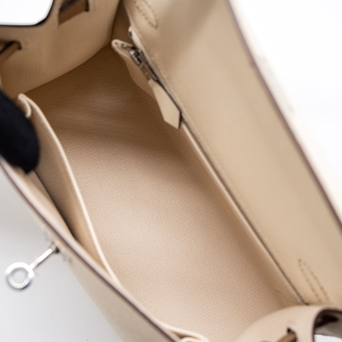 Hermes Kelly 25 Sellier Epsom Nata/Chai/Gris Meyer SHW