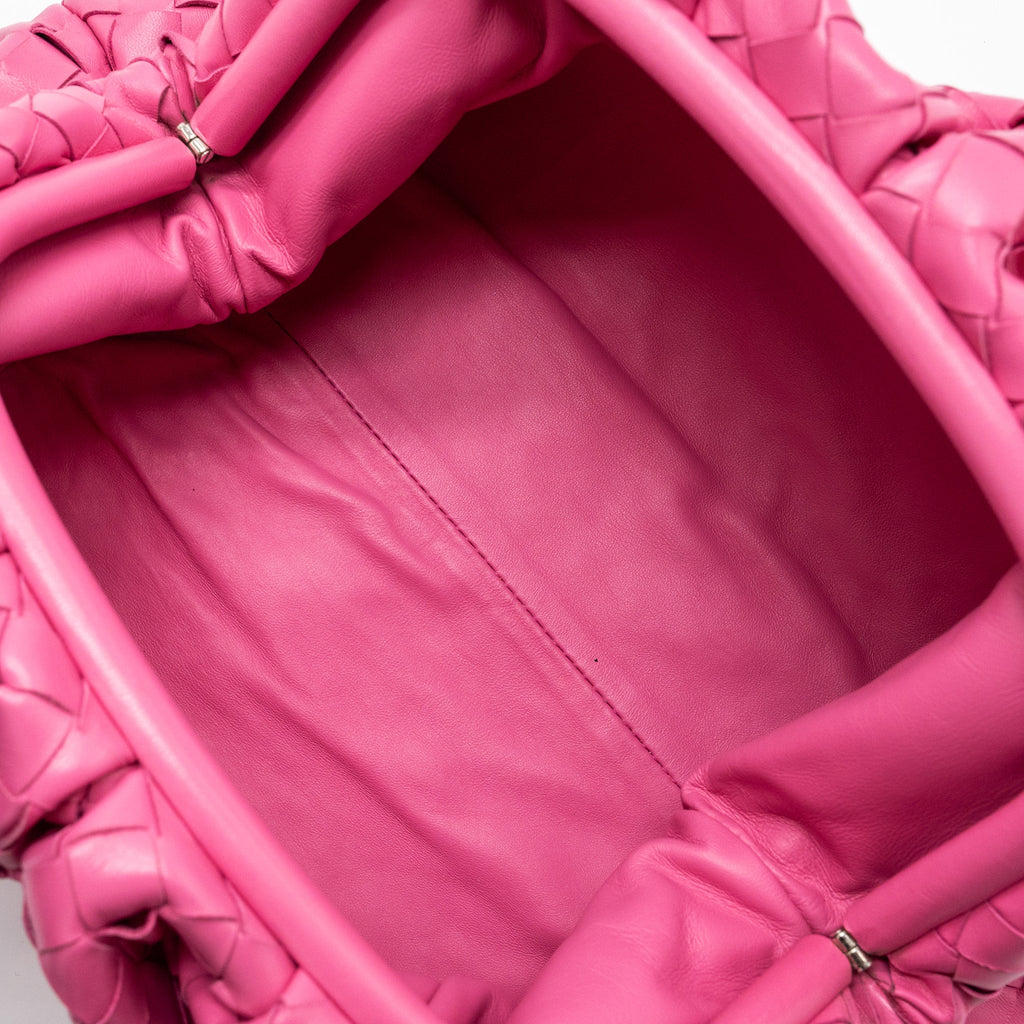BOTTEGA VENETA MEDIUM POUCH CLUTCH INTERCCATO PINK