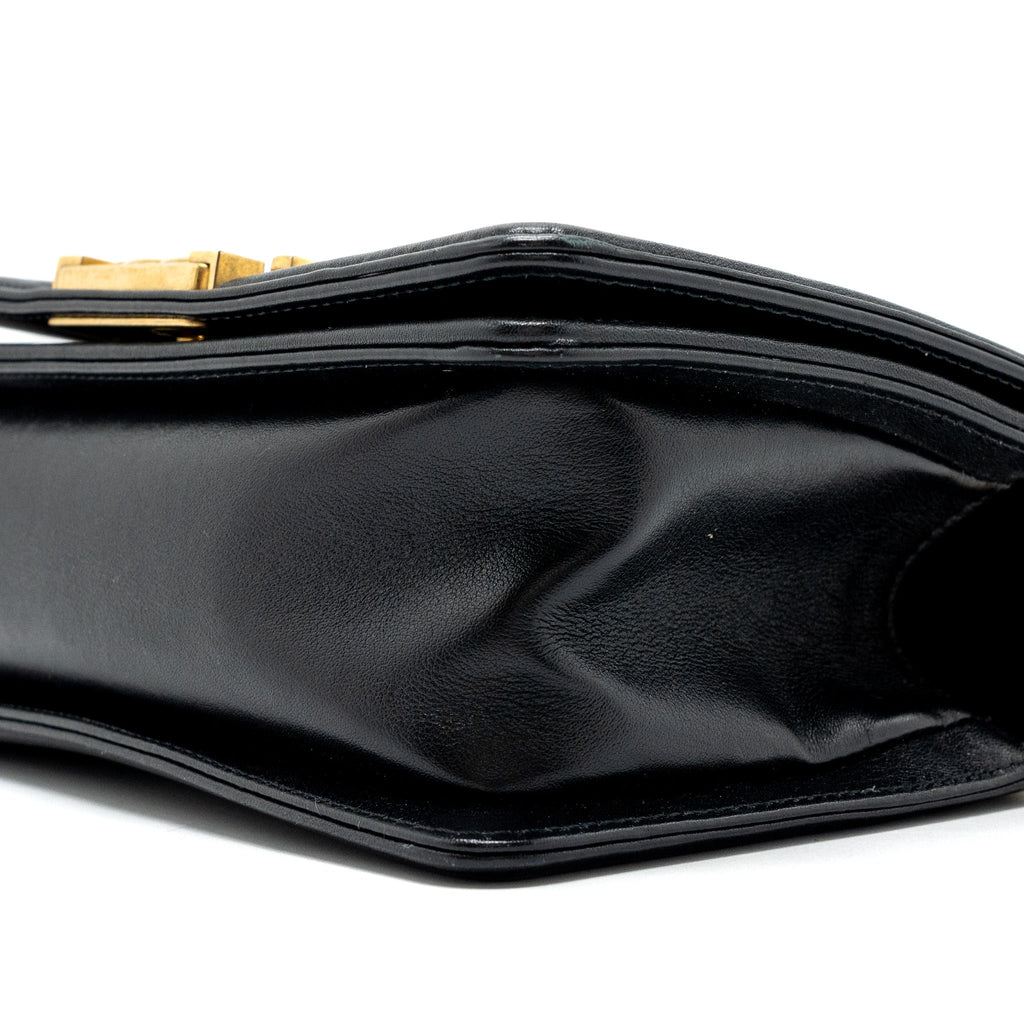 CHANEL SMALL BOY BAG CALFSKIN BLACK GHW