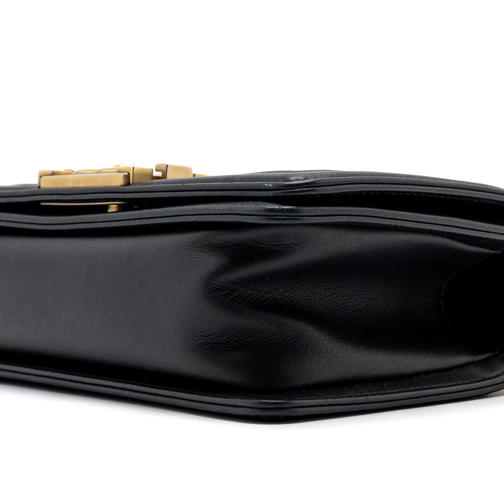 CHANEL SMALL BOY BAG CALFSKIN BLACK GHW