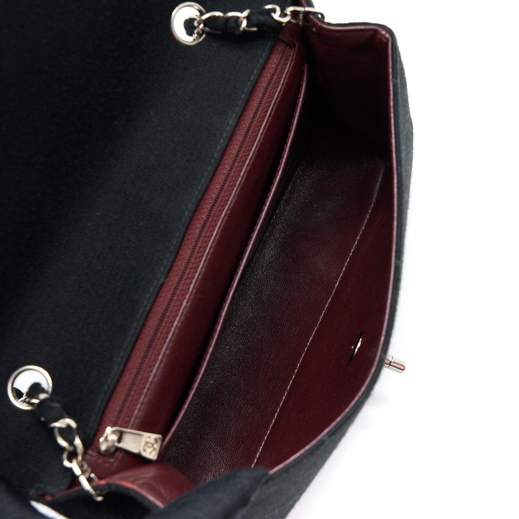 CHANEL VINTAGE MEDIUM SINGLE FLAP BAG FABRIC BLACK SHW