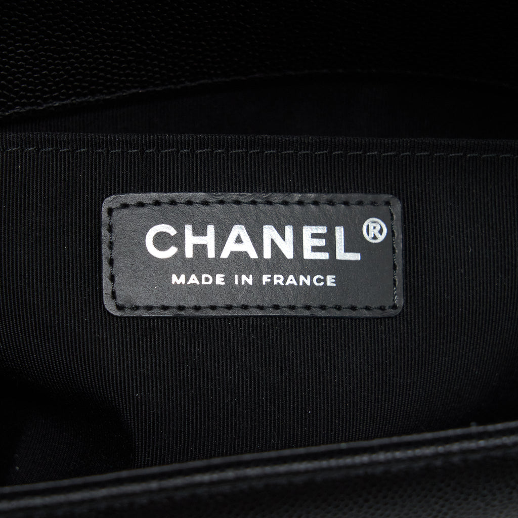CHANEL MEDIUM BOY BAG CAVIAR BLACK WITH RUTHENIUM SLIVER HARDWARE