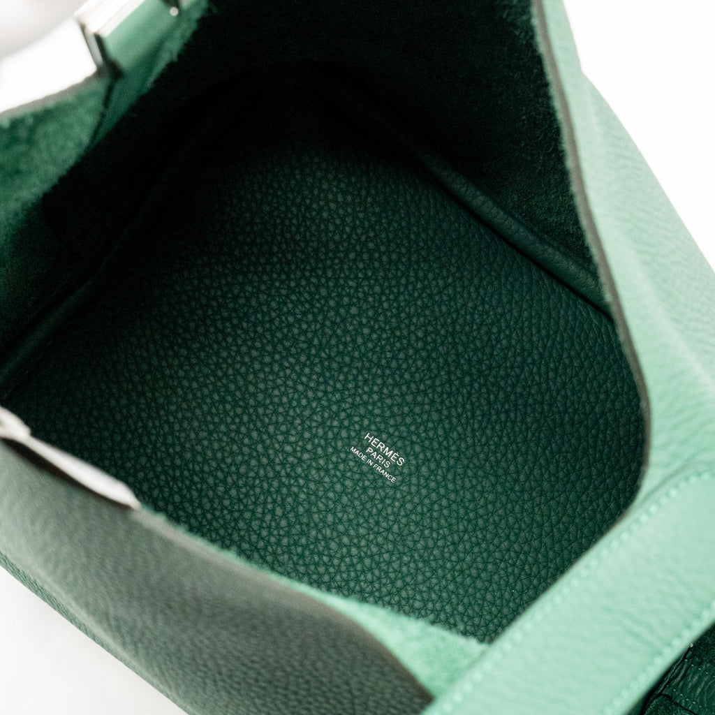 HERMES PICOTIN 22 LOCK BAG CLEMENCE VERT MOYEN SHW