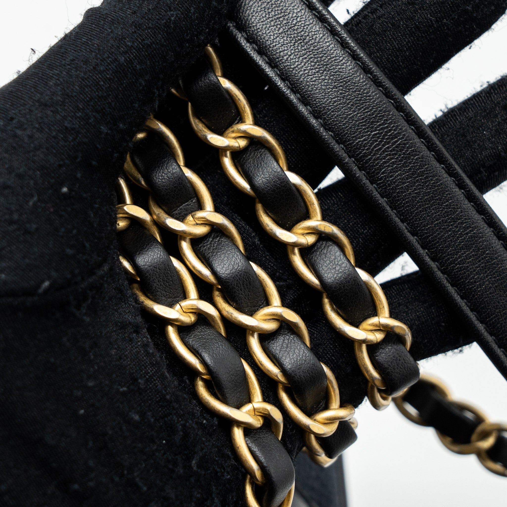 CHANEL FILIGREE CAMERA BAG CAVIAR DARK BLUE/ BLACK GHW