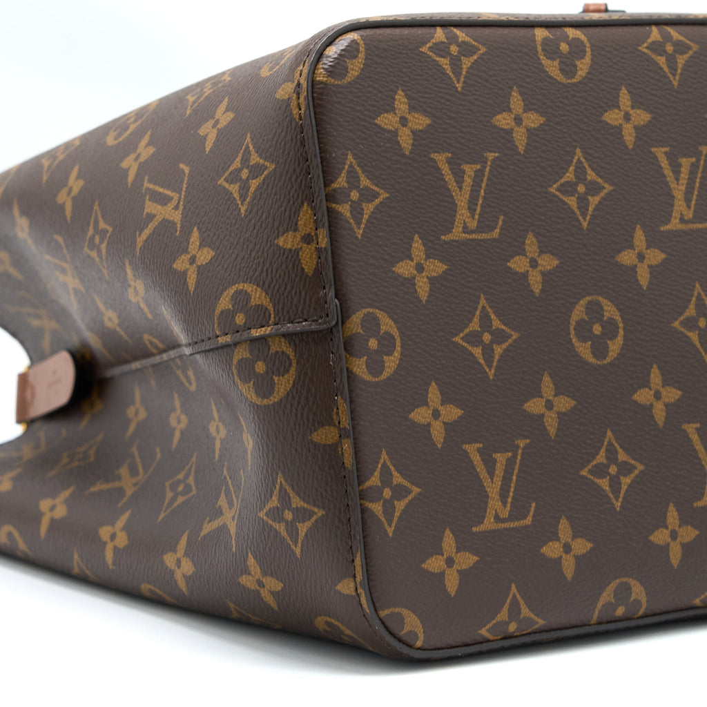 LOUIS VUITTON NEONOE MONOGRAM CANVAS BROWN GHW