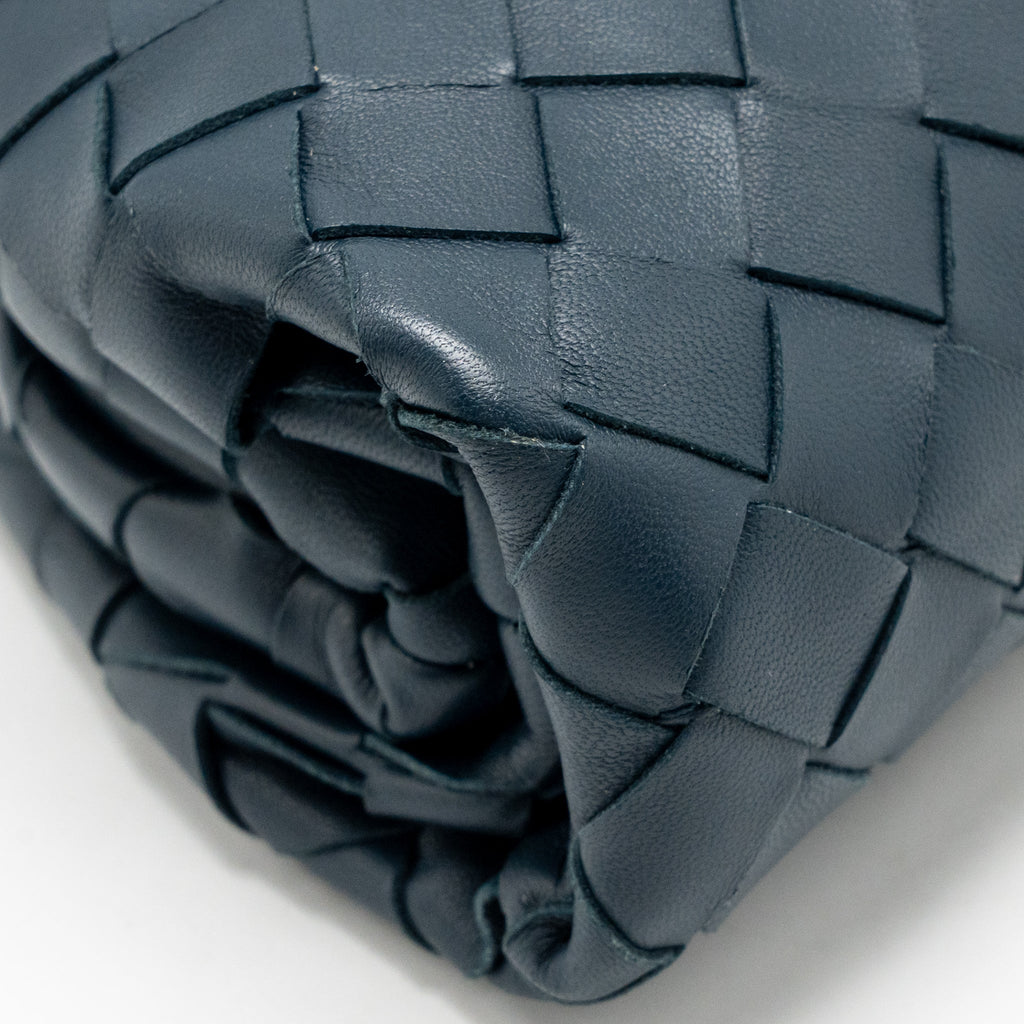 Bottega veneta mini pouch Lambskin navy SHW